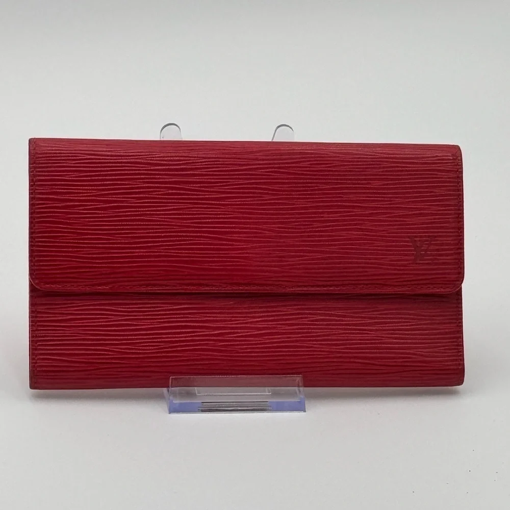 Authentic Louis Vuitton Red Epi Leather Porte Tresor International Wallet
